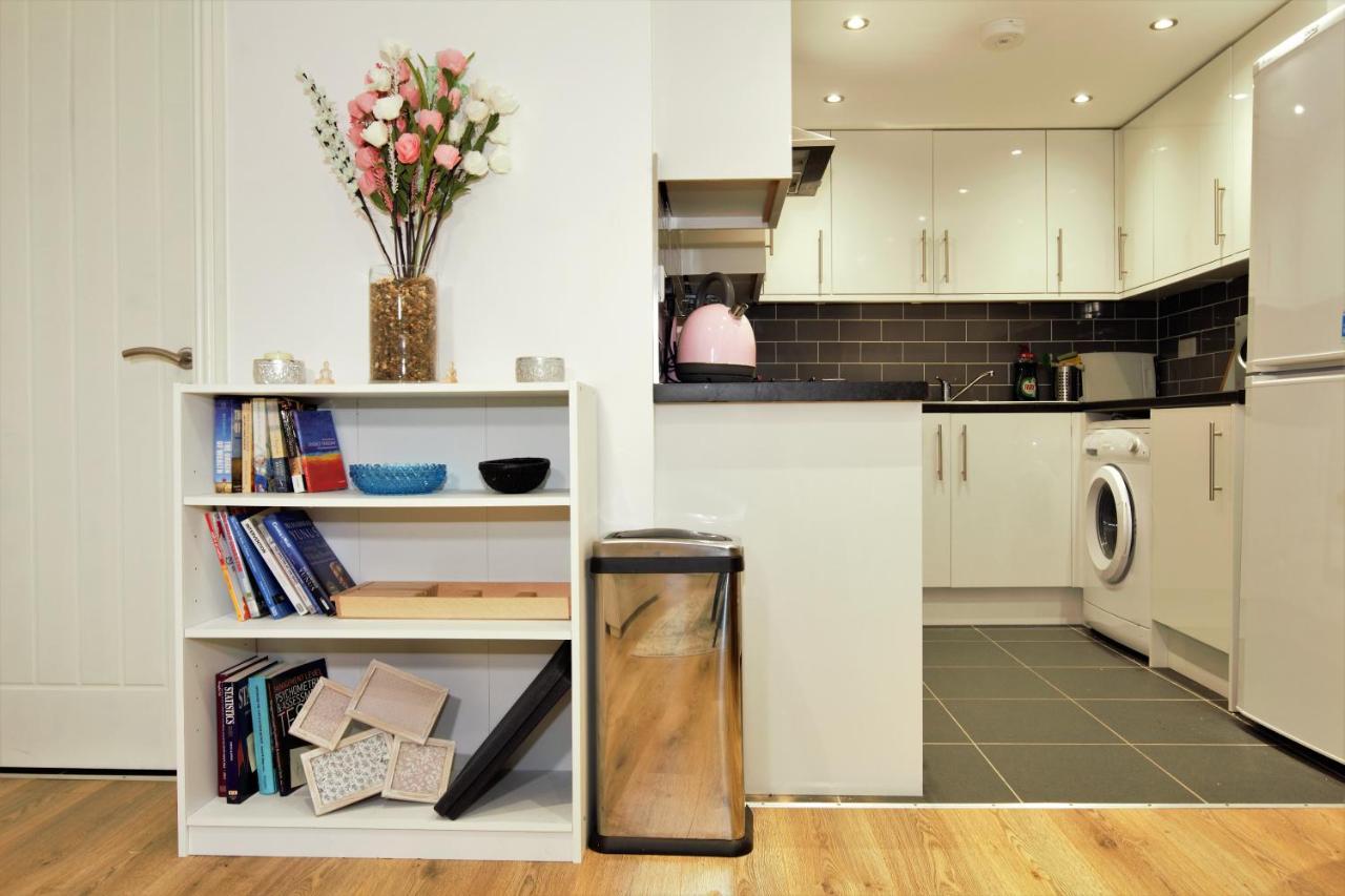 Stylish 2 Bedroom Apartment In The Heart Of Greenwich Londra Exterior foto