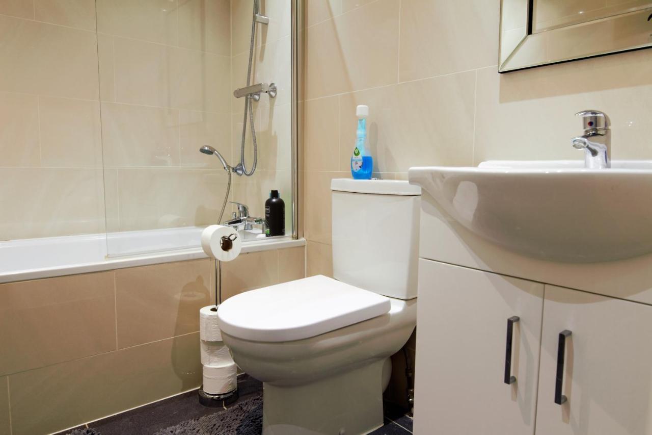 Stylish 2 Bedroom Apartment In The Heart Of Greenwich Londra Exterior foto
