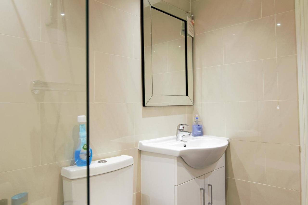 Stylish 2 Bedroom Apartment In The Heart Of Greenwich Londra Exterior foto